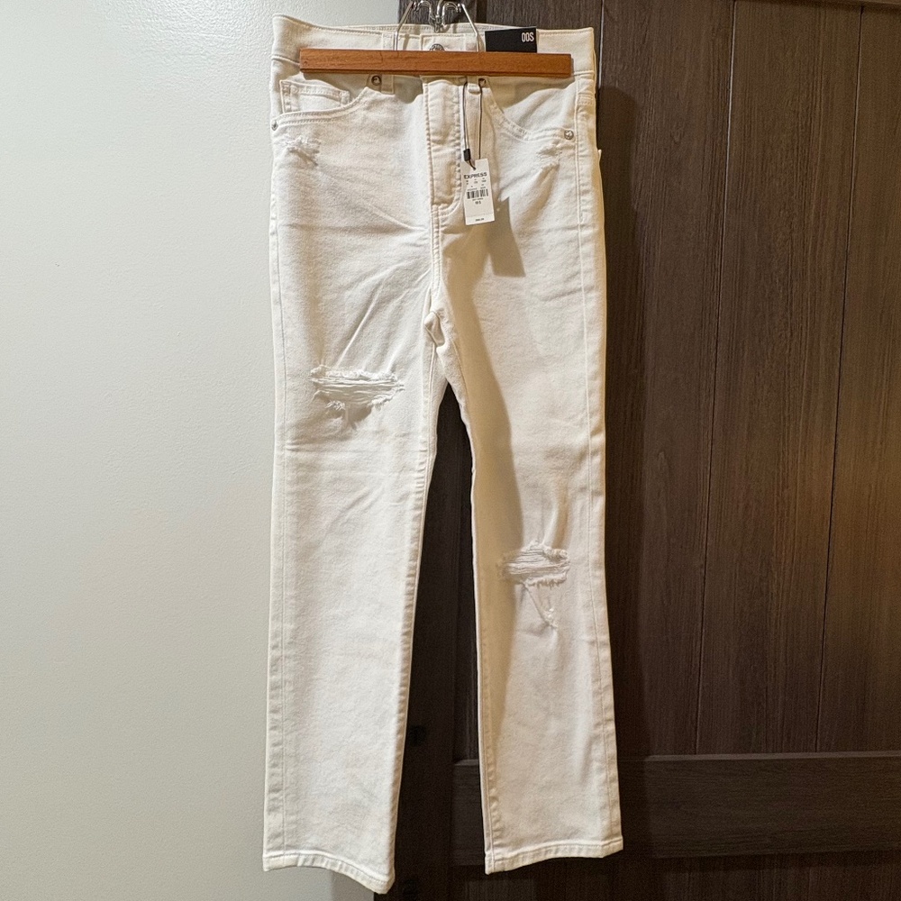 NEW Express Super High Waisted White Ripped Slim Jeans, Size 00 Short